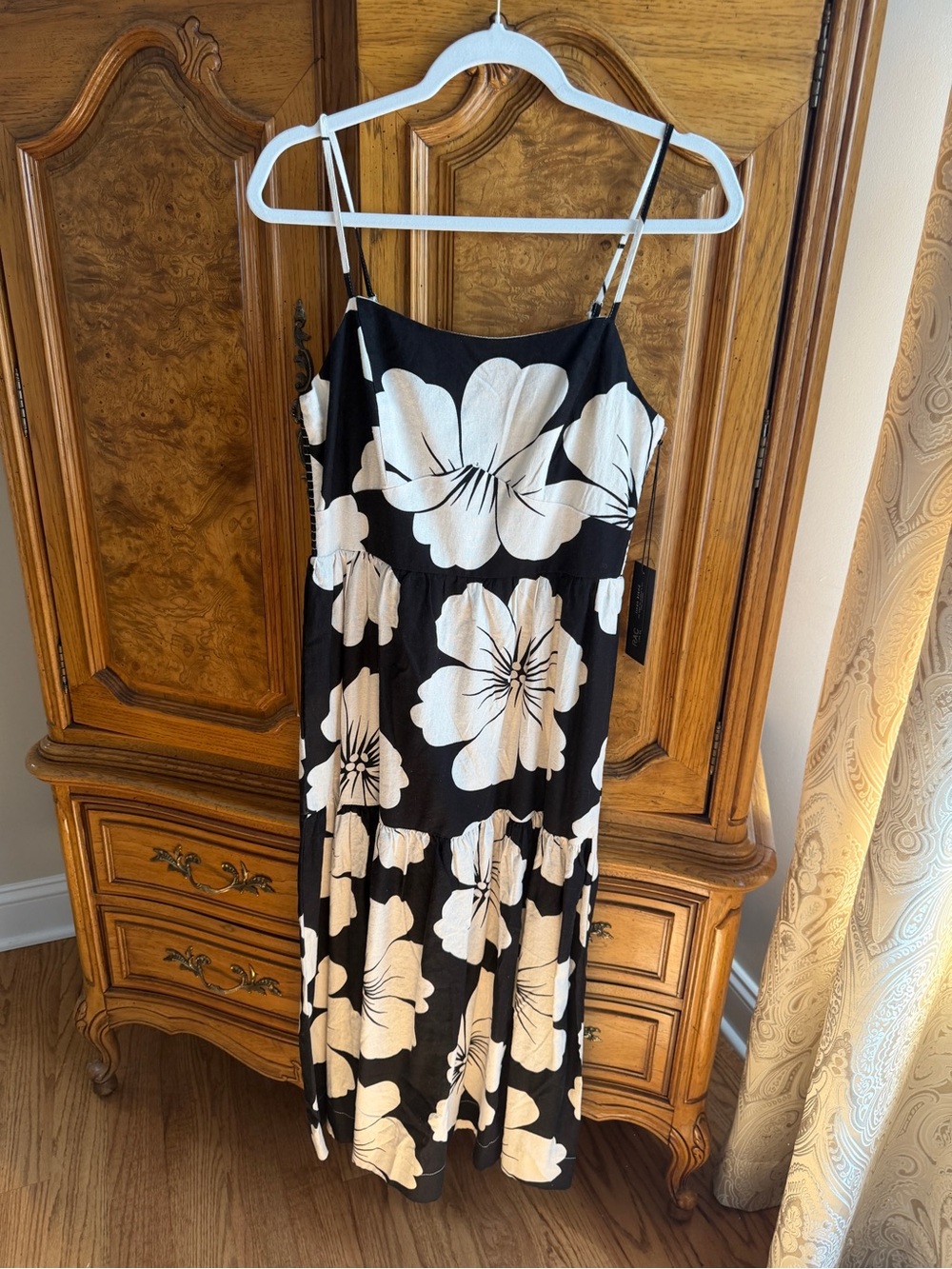 Rachel Zoe Black and White Floral Tiered Maxi Dress